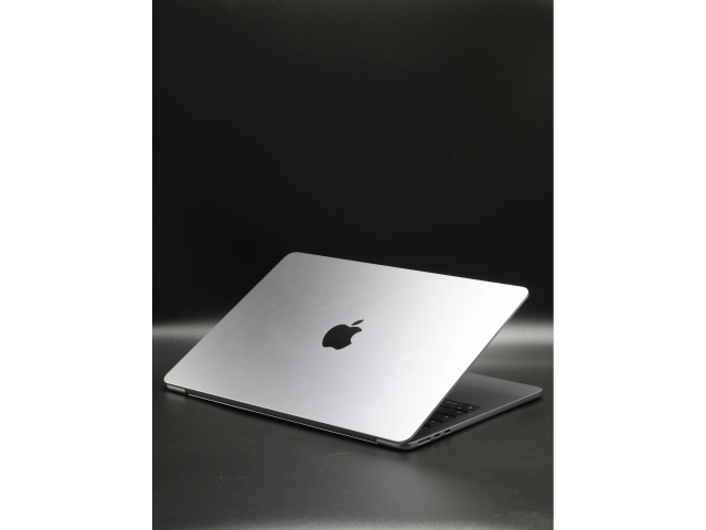 Apple MacBook Air M3 2024 13