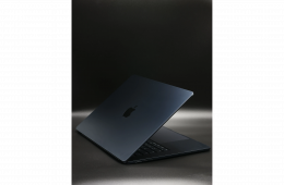 Apple MacBook Air M3 2024 15