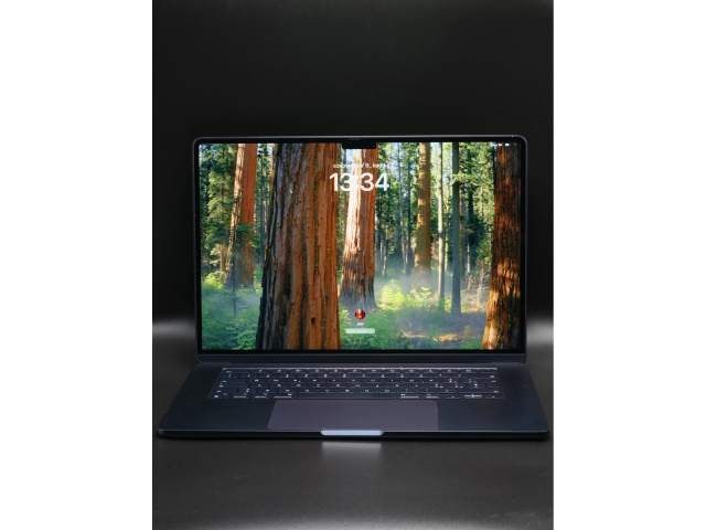 Apple MacBook Air M3 2024 15