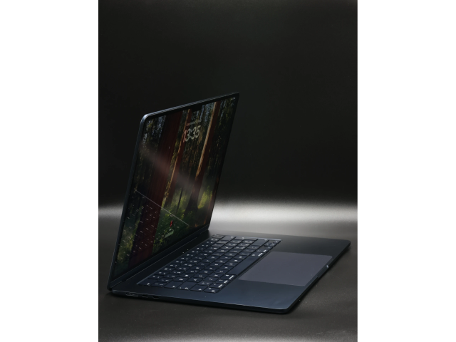 Apple MacBook Air M3 2024 15