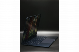 Apple MacBook Air M3 2024 15