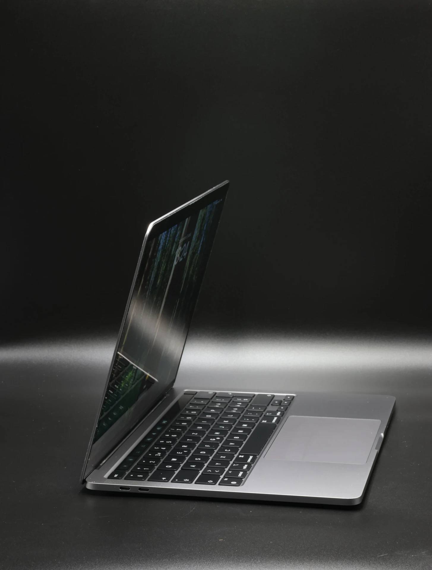 Apple MacBook Pro 13″ Touch Bar 2020 M1 256 GB Space Gray 95% akku - 12 HÓ GARANCIA