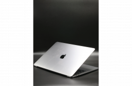 Apple MacBook Pro 13″ Touch Bar 2020 i5 256 GB Space Gray akku - 12 HÓ GARANCIA