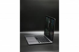 Apple MacBook Pro 13″ Touch Bar 2020 i5 256 GB Space Gray akku - 12 HÓ GARANCIA