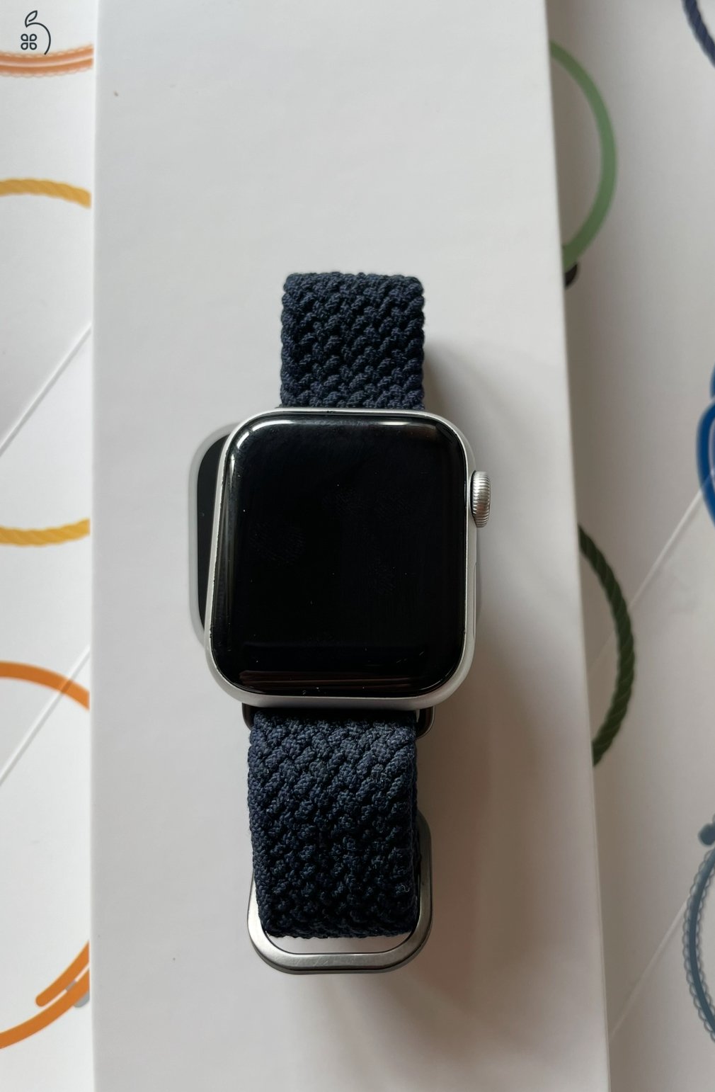 UNIQ Apple Watch Fonott Szíj