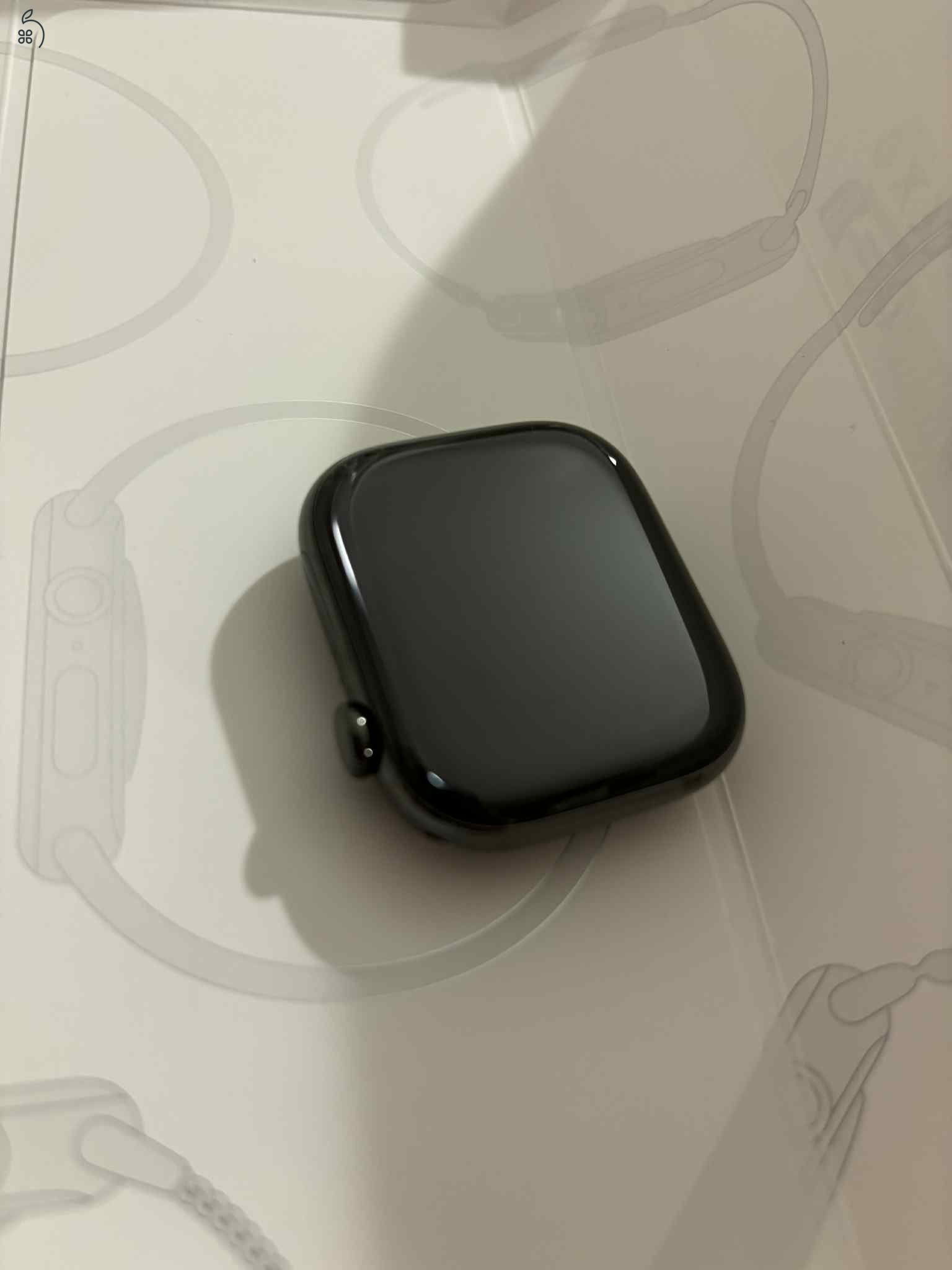 Apple Watch Series 10 (GPS + Cellular) – 46 mm titán tok