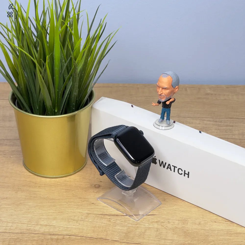 MacSzerez.com - Apple Watch SE 2022 / 44mm / Midnight / GPS / Midnight Sportpánt