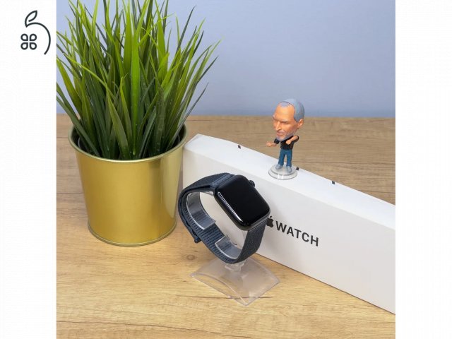 MacSzerez.com - Apple Watch SE 2022 / 44mm / Midnight / GPS / Midnight Sportpánt