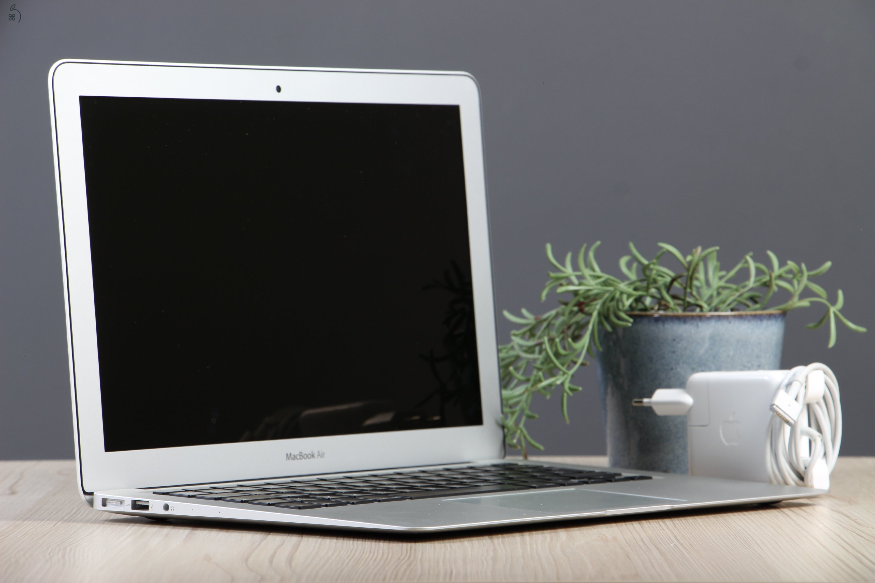 Apple Macbook Air 13