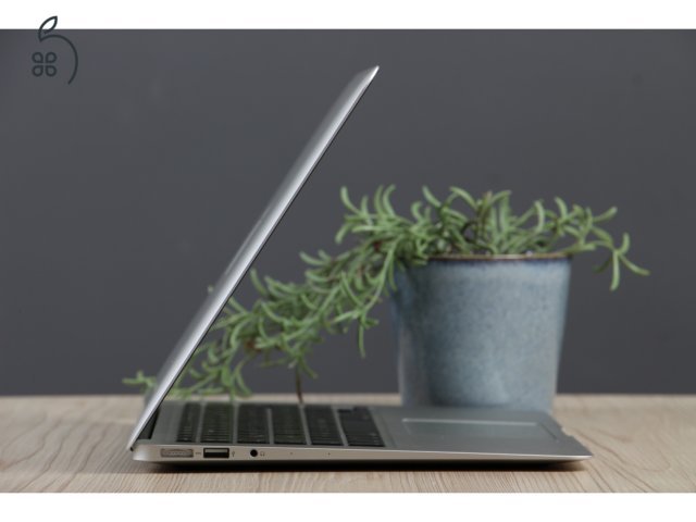 Apple Macbook Air 13