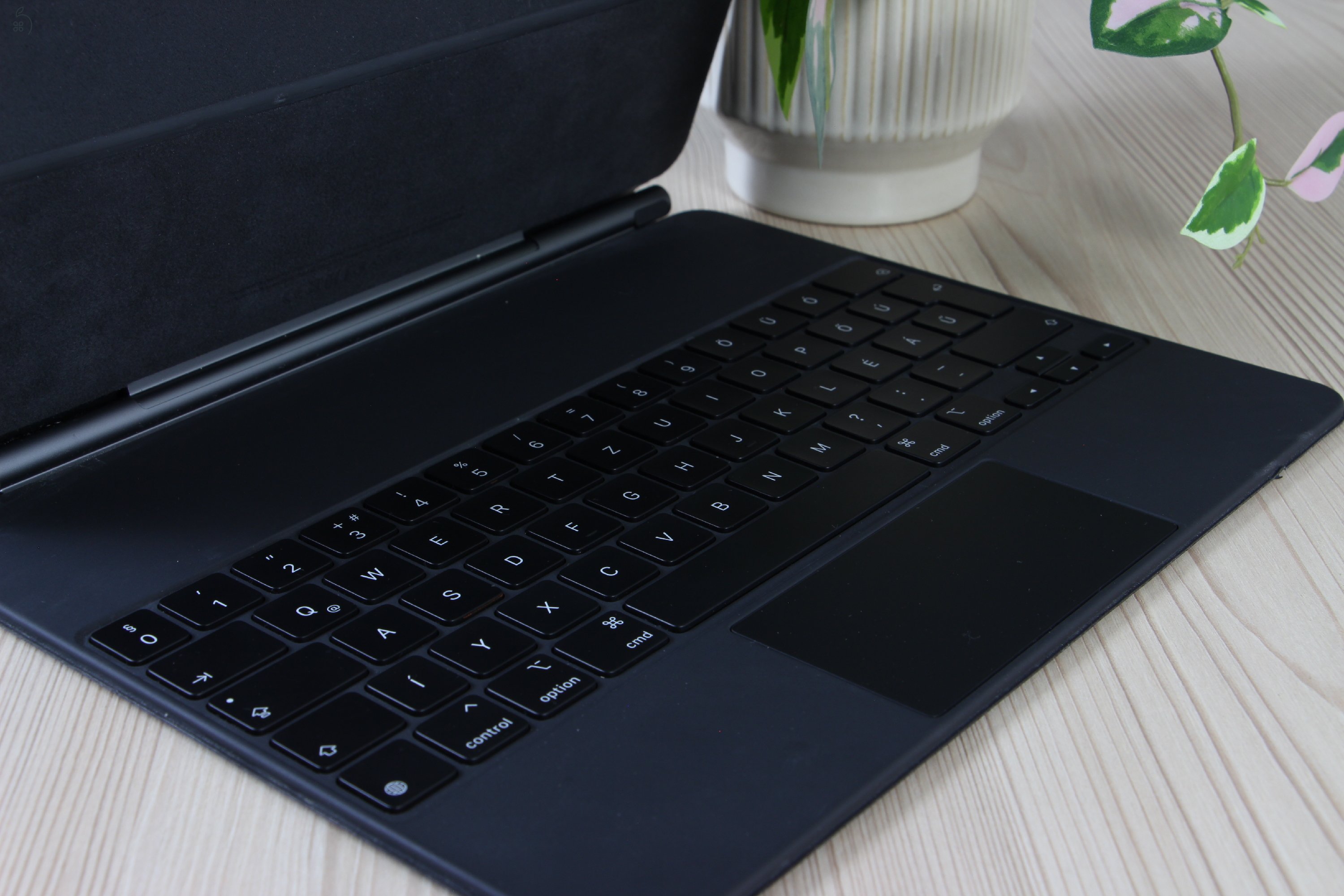 Apple Magic Keyboard for iPad Pro 12.9