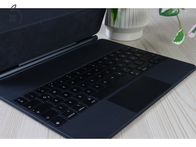 Apple Magic Keyboard for iPad Pro 12.9
