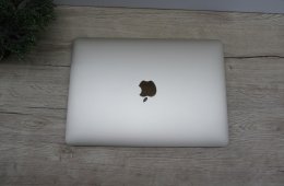 Apple MacBook 12” Retina – Pehelykönnyű hordozhatóság, csendes üzem – 8 GB RAM / 256 GB SSD – Használt, szép állapot – 100% akku (1 ciklus) – 3 hónap garanciával