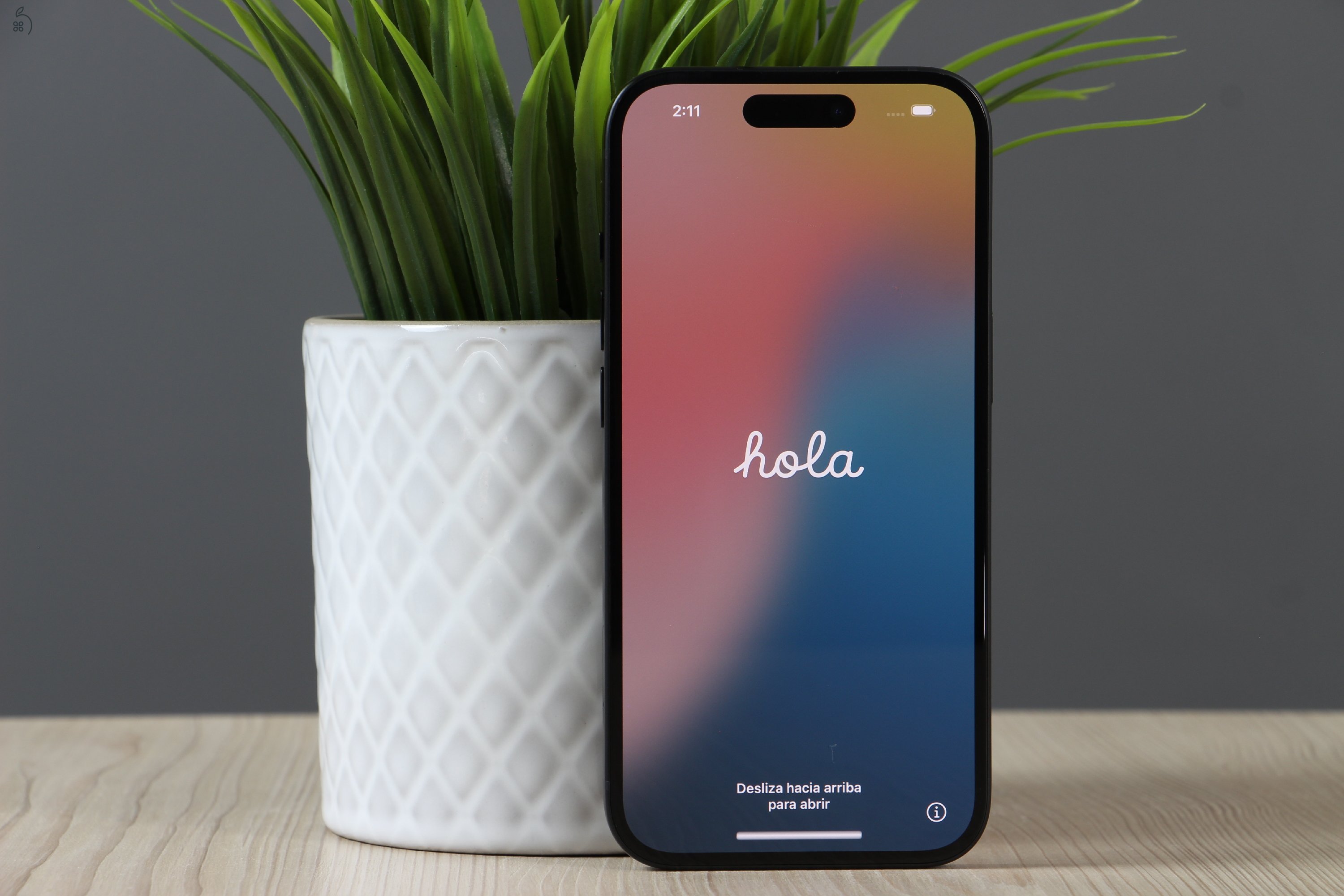 Apple iPhone 15 128GB asztrofekete B US-7143