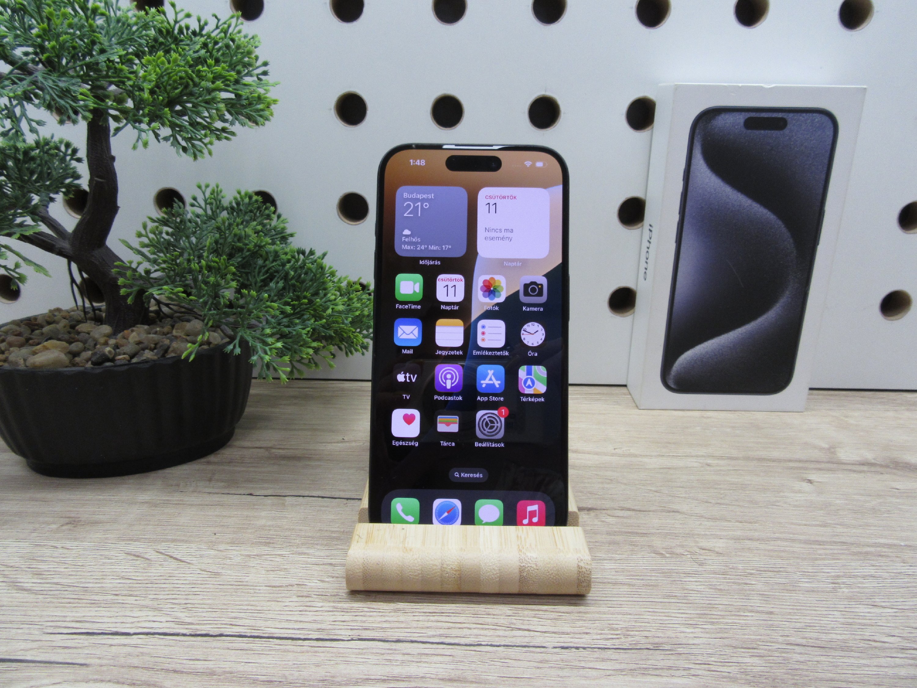 Apple iPhone 15 Pro – Blue Titanium – Titán dizájn, Pro teljesítmény – 128 GB – Használt, karcmentes – 3 hónap garanciával
