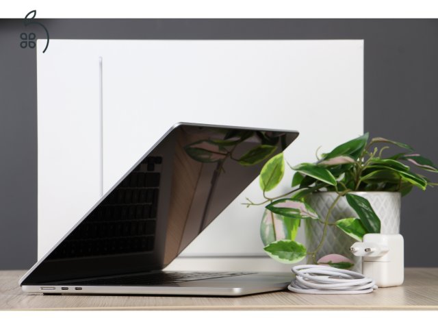 Apple Macbook Air 15