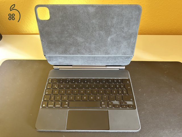 Magic keyboard 