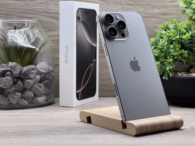 Hibátlan iPhone 16 Pro Max Natural Titanium 256GB 2 ÉV Garanciával Számlával 100% Akksi