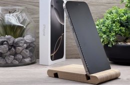 Hibátlan iPhone 16 Pro Max Natural Titanium 256GB 2 ÉV Garanciával Számlával 100% Akksi