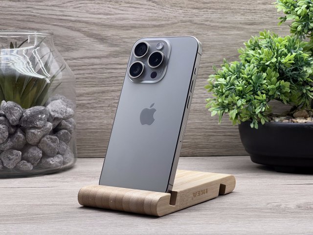 Hibátlan iPhone 15 Pro Natural Titanium 256GB 2 ÉV Garanciával Számlával