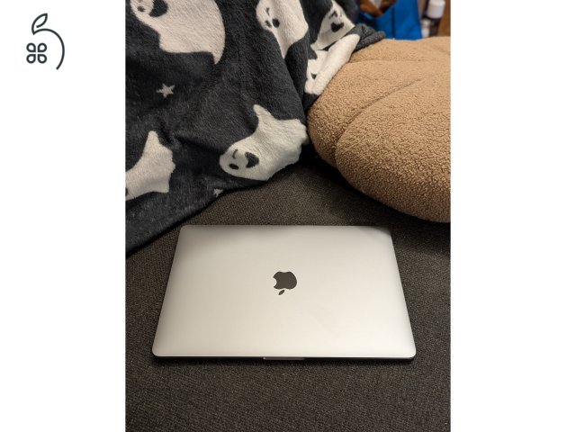 MacBook Pro M1 512GB SSD újszerű állapot