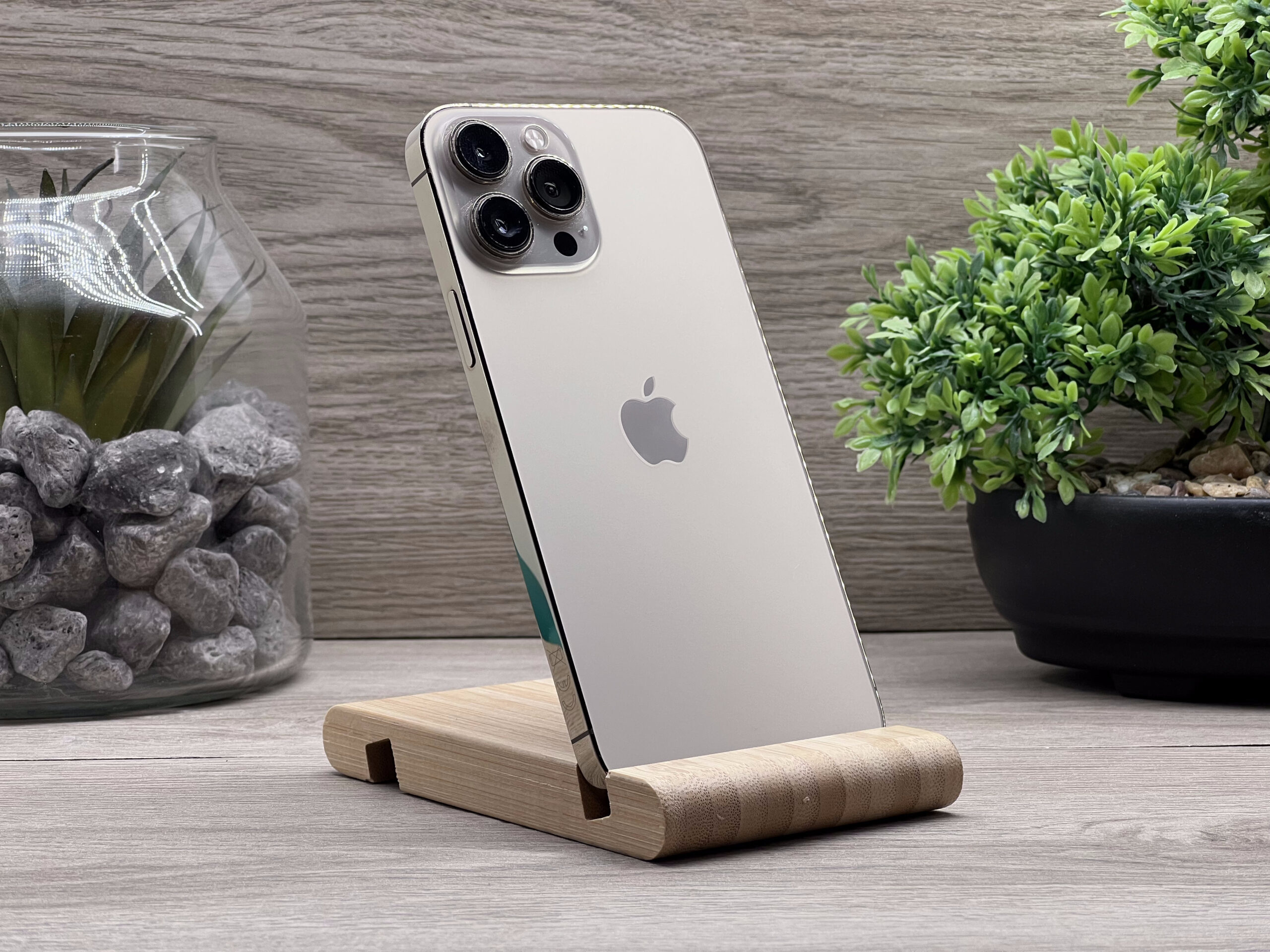 Hibátlan iPhone 13 Pro Max Gold 512GB 2 ÉV Garanciával Számlával 95% Akksi