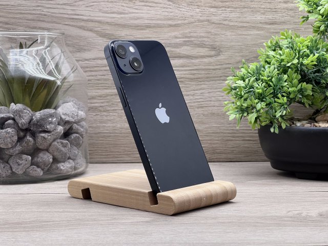 Hibátlan iPhone 13 Midnight 128GB 2 ÉV Garanciával Számlával 90% Akksi