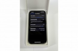 iPhone 15 Pro Black Titanium 128GB 2 ÉV Garanciával Számlával 89% Akksi 