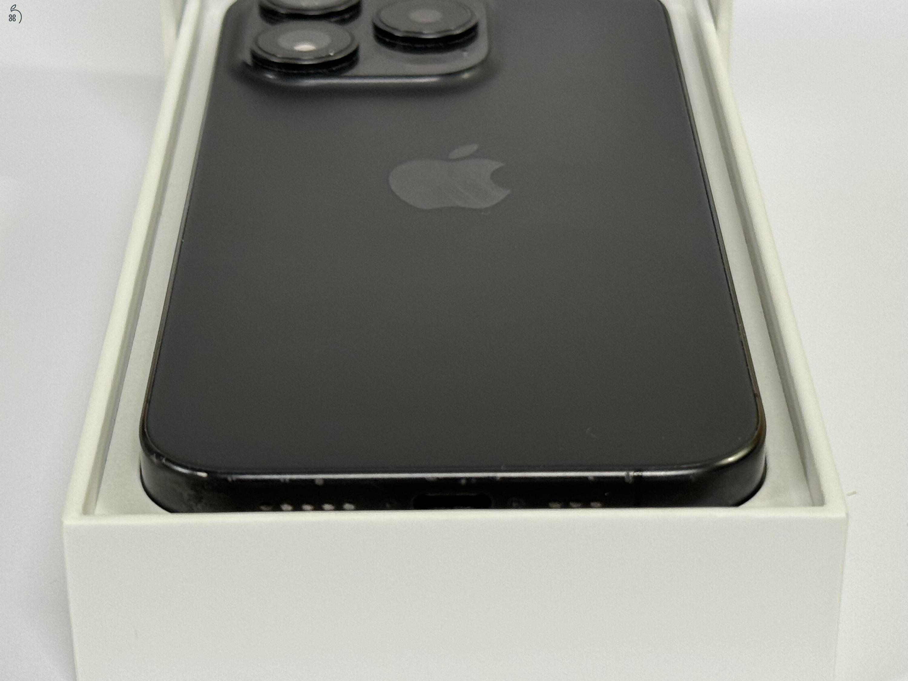 iPhone 15 Pro Black Titanium 128GB 2 ÉV Garanciával Számlával 89% Akksi 