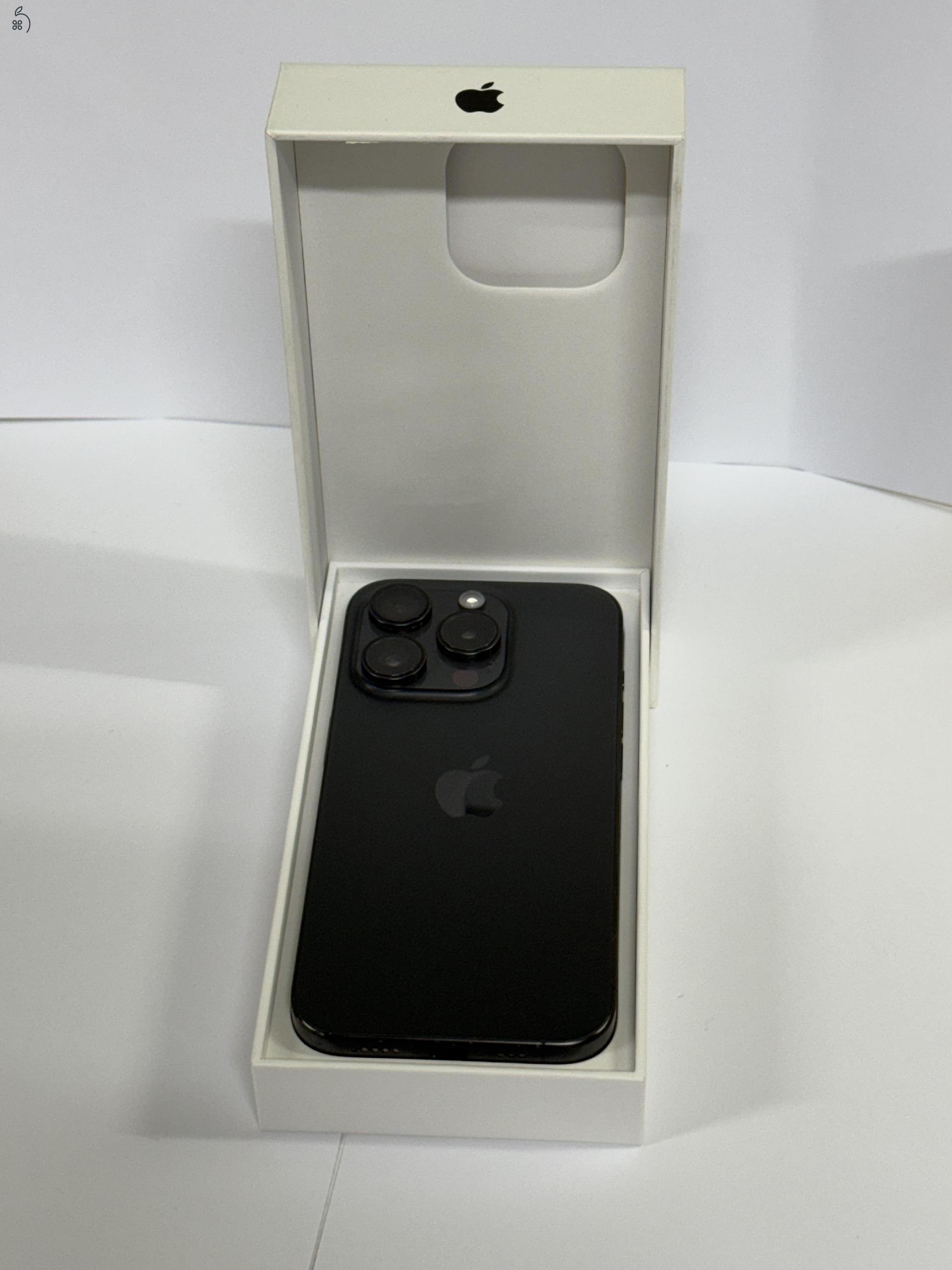 iPhone 15 Pro Black Titanium 128GB 2 ÉV Garanciával Számlával 89% Akksi 