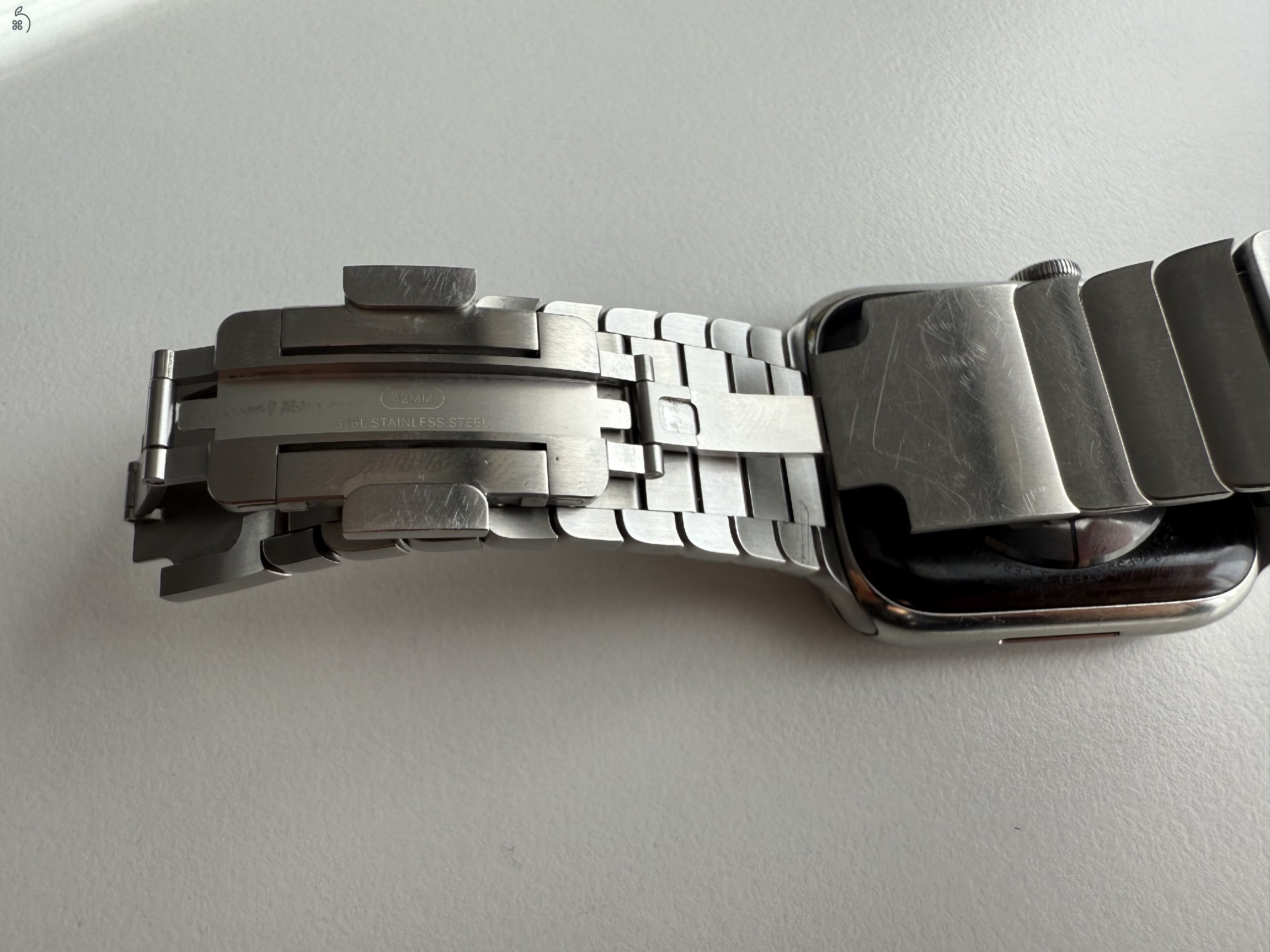 Rozsdamentes acél Apple Watch 7 Cellular