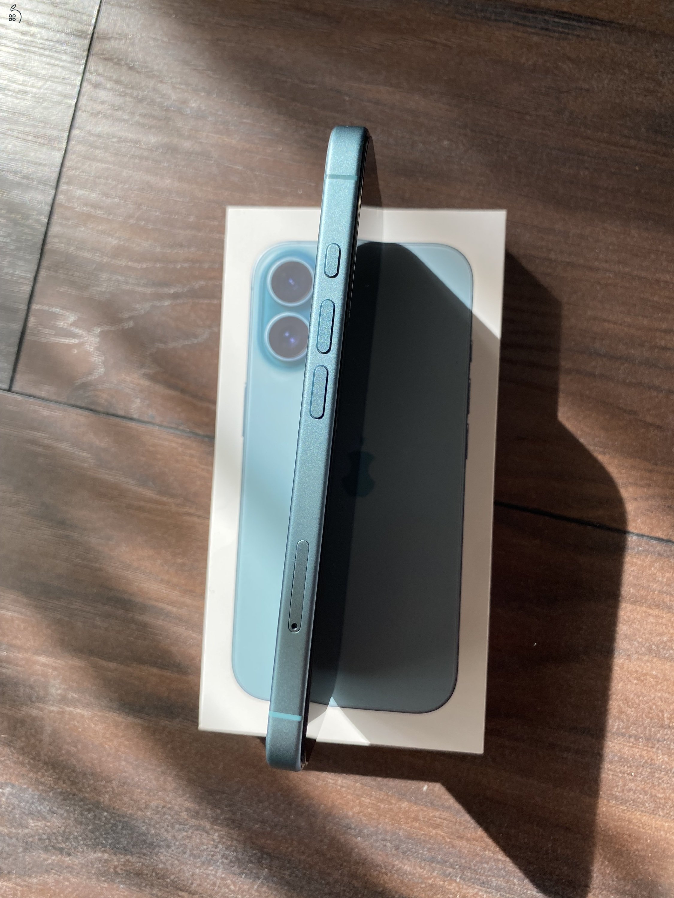 Eladó Iphone 16 tökéletes állapotban