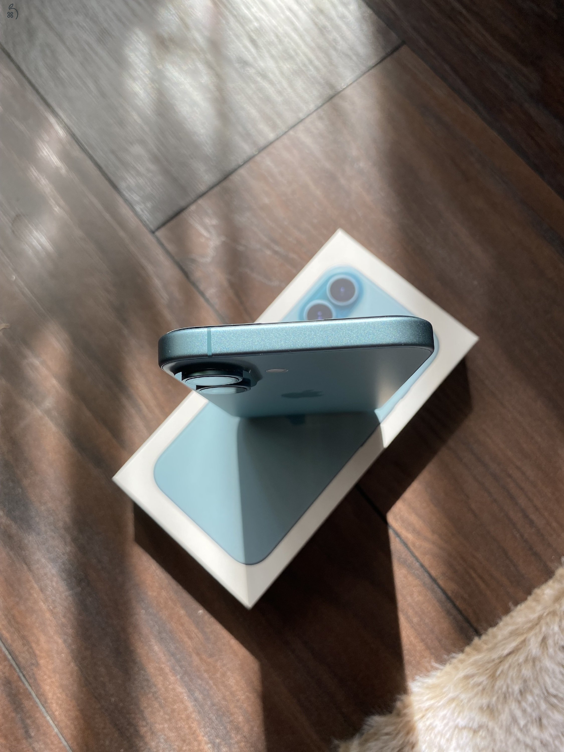Eladó Iphone 16 tökéletes állapotban