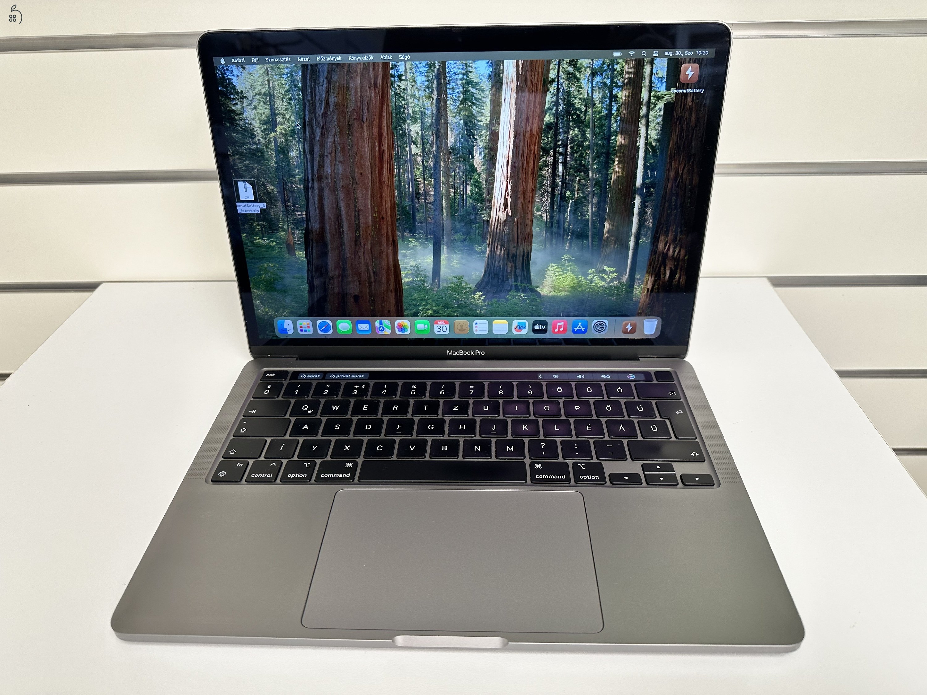 Üzletből, garanciával, Macbook Pro Retina M2 13