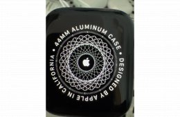 Apple watch series 6 44mm, bontatlan töltővel