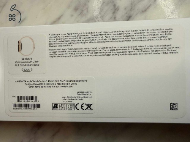40mm Apple Watch series 6 arany színű GPS, alumínium ház + 2 szíj