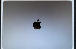 MacBook Air 13