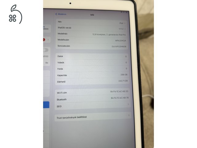 Ipad pro 2. Gen 12,9 256 GB ceruzával