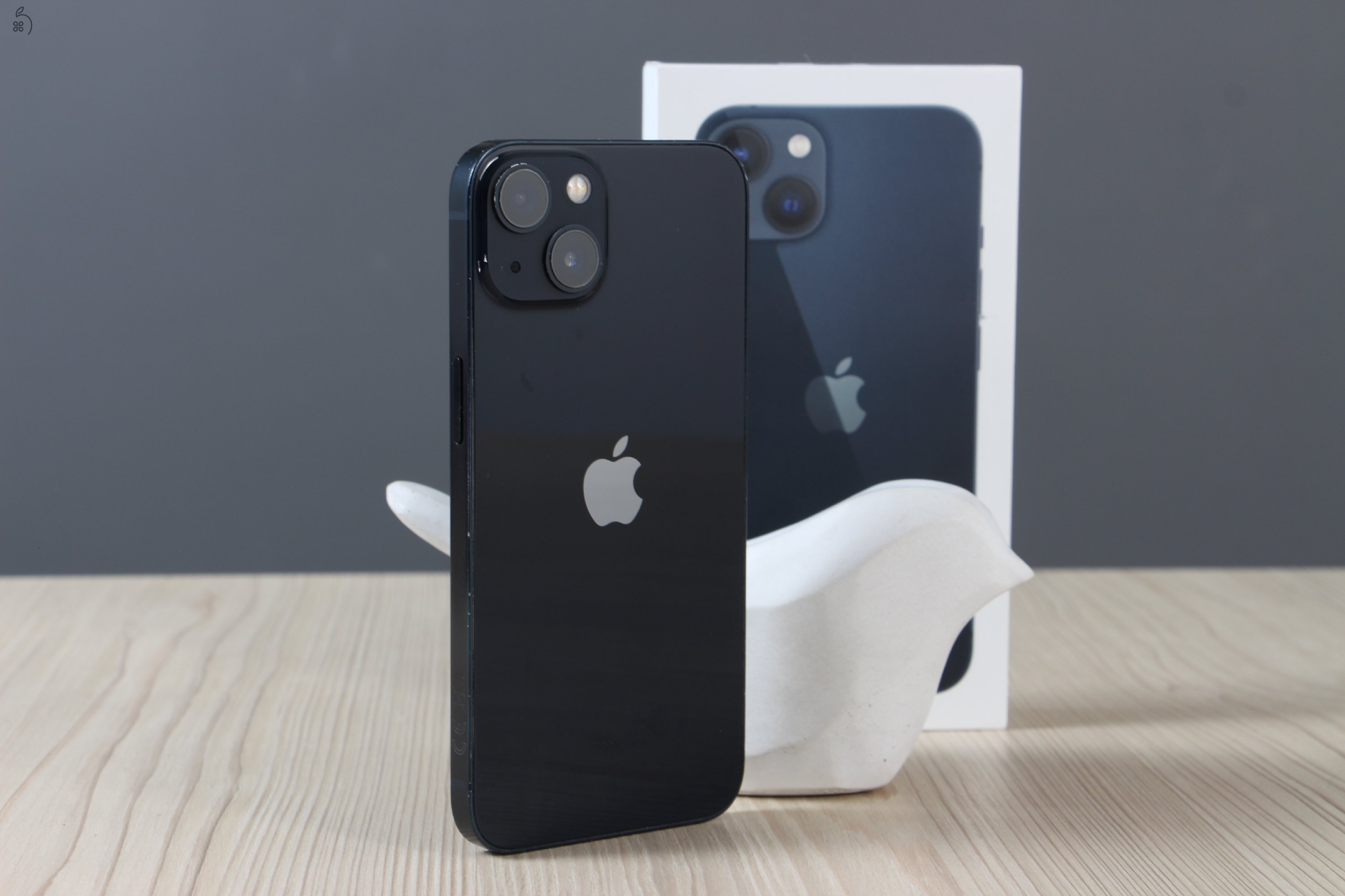 Apple iPhone 13 256GB Black B US-7150