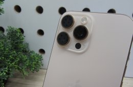 Apple iPhone 16 Pro Max - Desert Titanium - Használt, karcmentes