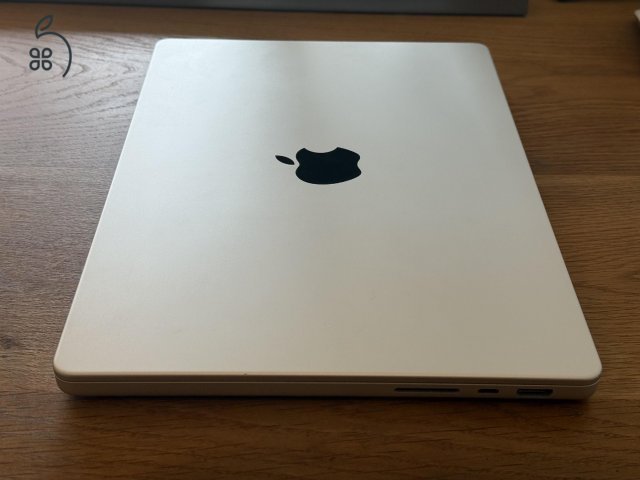 MacBook Pro 14