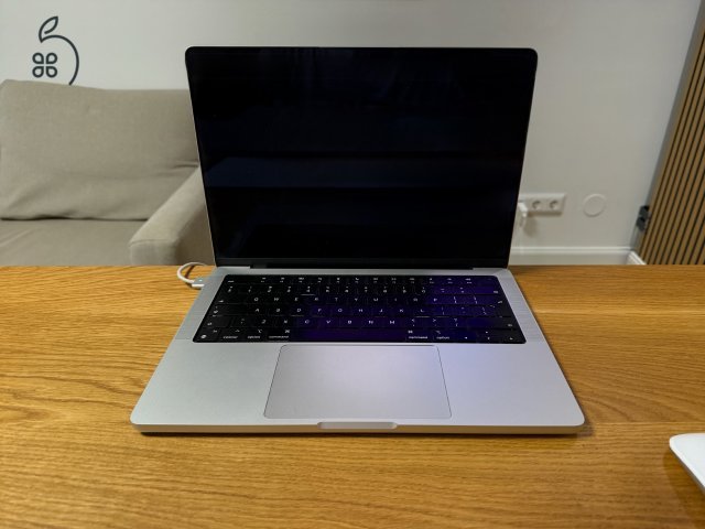 MacBook Pro 14