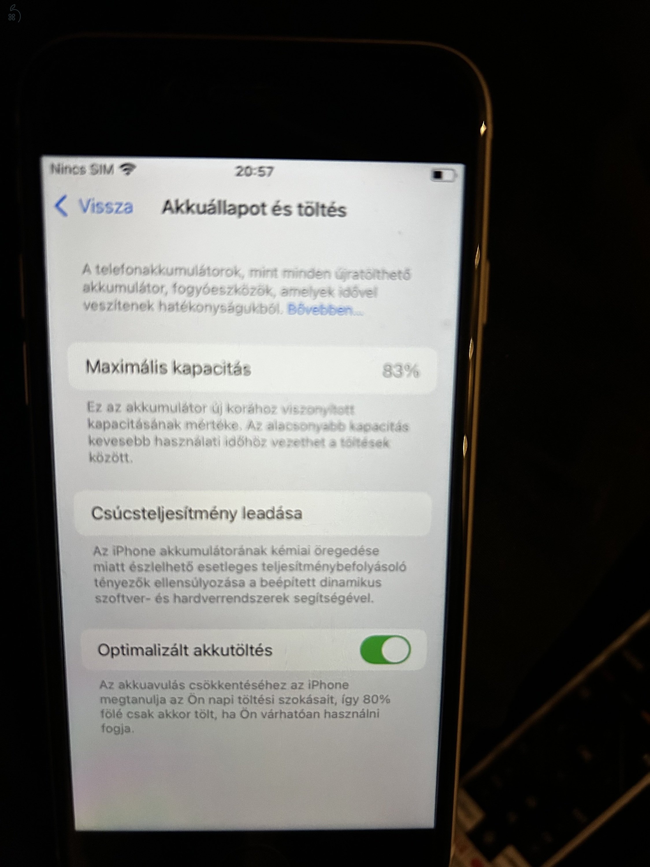 iPhone SE (2022) 3. gen. - 64 GB - Starlight fehér