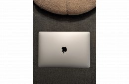 MacBook Air M1 megkímélt állapot 