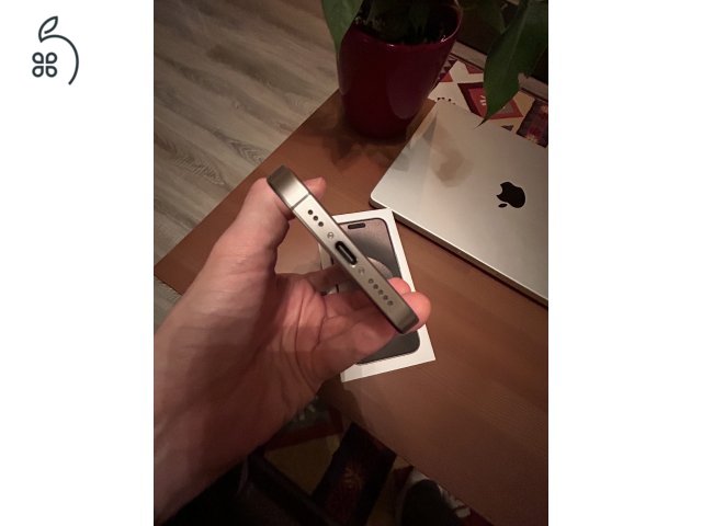 Apple iPhone 15 Pro