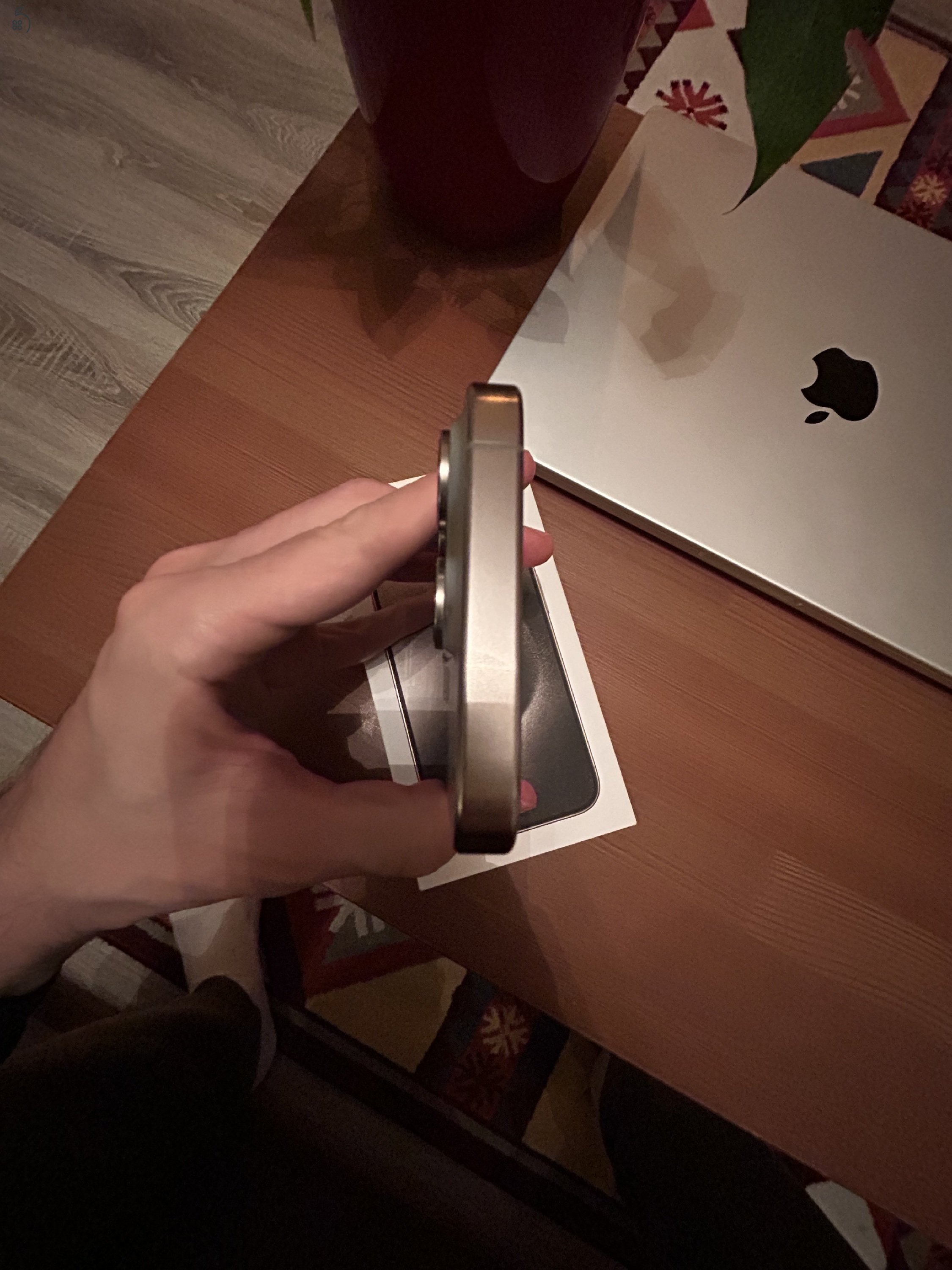 Apple iPhone 15 Pro