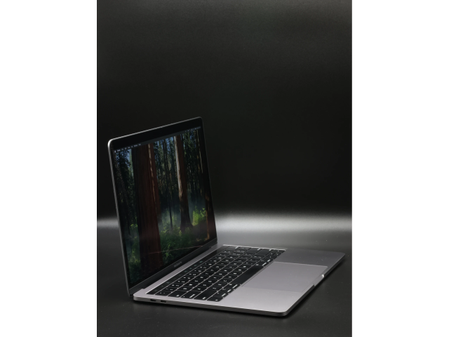 Apple MacBook Pro 13″ 2017 i7 256 GB Space Gray akku - 12 HÓ GARANCIA