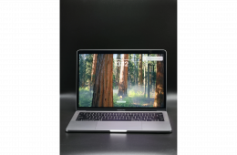 Apple MacBook Pro 13″ Touch Bar 2019 i7 1TB Space Gray akku - 12 HÓ GARANCIA