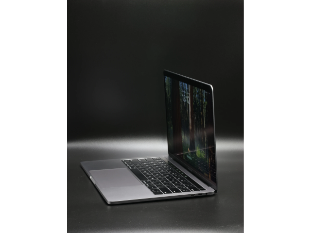 Apple MacBook Pro 13″ Touch Bar 2019 i7 1TB Space Gray akku - 12 HÓ GARANCIA