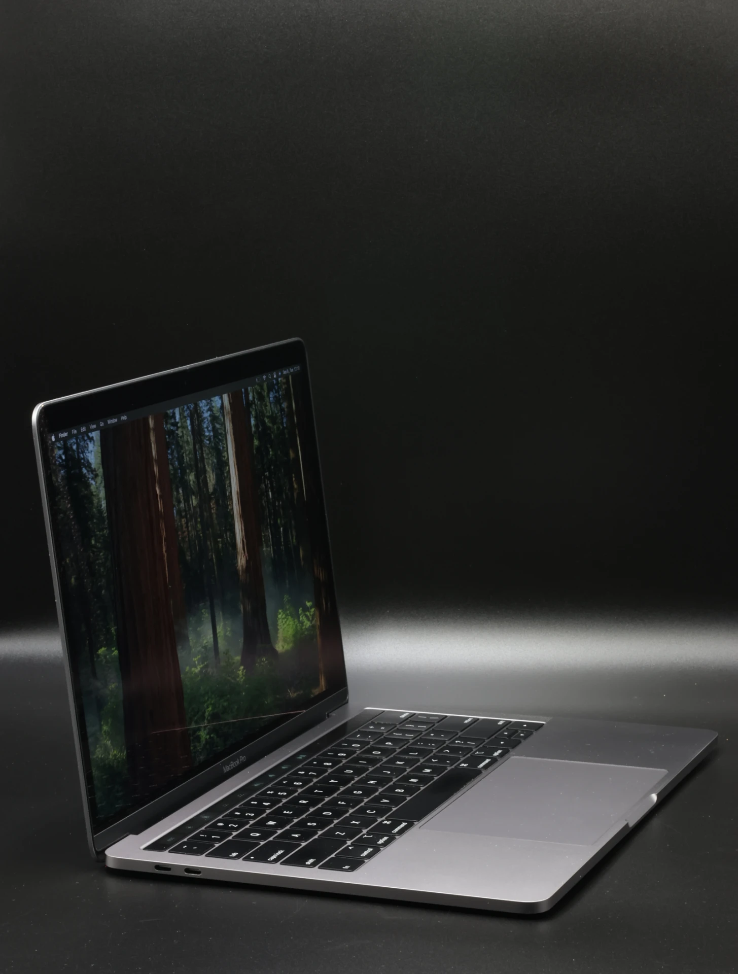 Apple MacBook Pro 13″ Touch Bar 2019 i7 1TB Space Gray akku - 12 HÓ GARANCIA